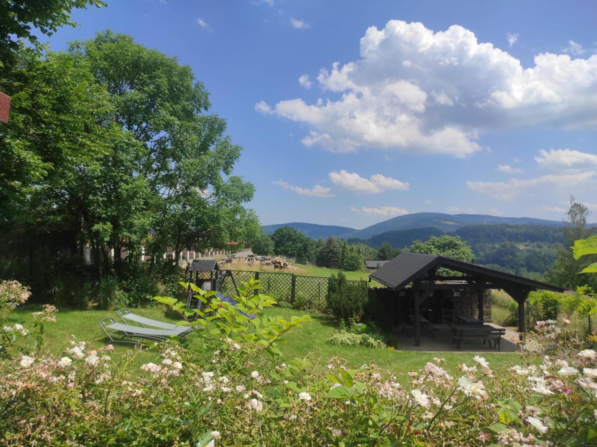 Sloneczny Chelm - Apartamenty W Gorach, Prywatna Sauna Jacuzzi Balia W Cenie, Spa, Grill, Stok Narciarski Myslenice, Sciezki Rowerowe, Rzeka Raba, Widok Na Tatry Buitenkant foto